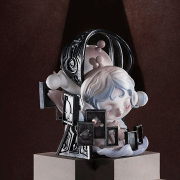SKULLPANDA The Paradox Series Figures - Spin a Cocoon (Confirmed Style)