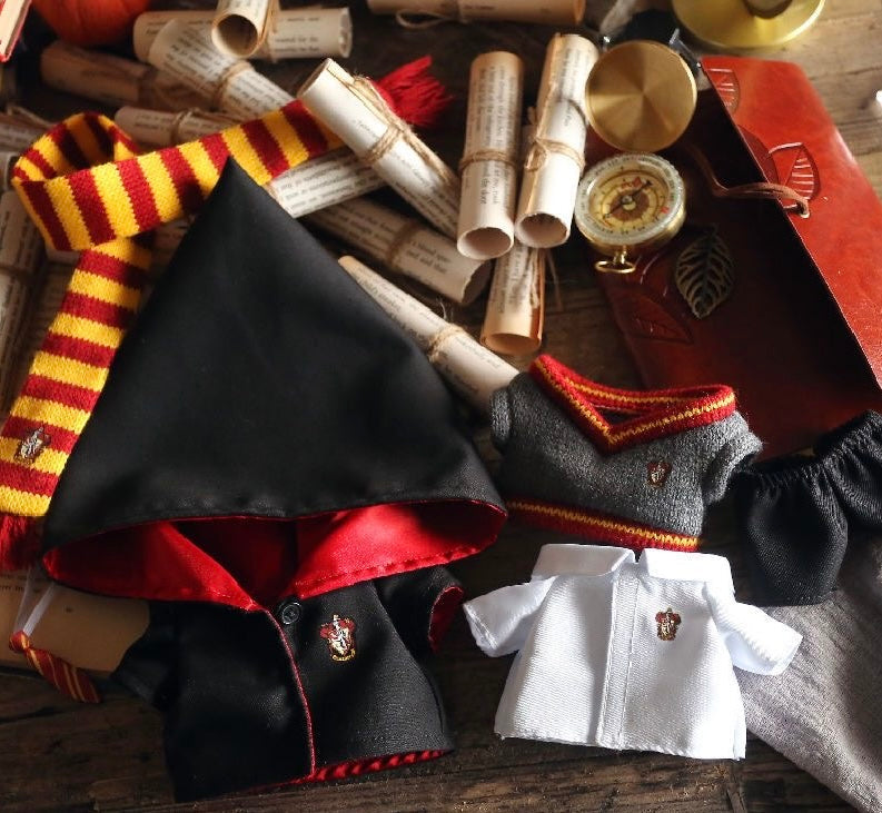 POP MART THE MONSTERS - Labubu Outfit - Harry Potter House of Hufflepuff (Outfit Only)