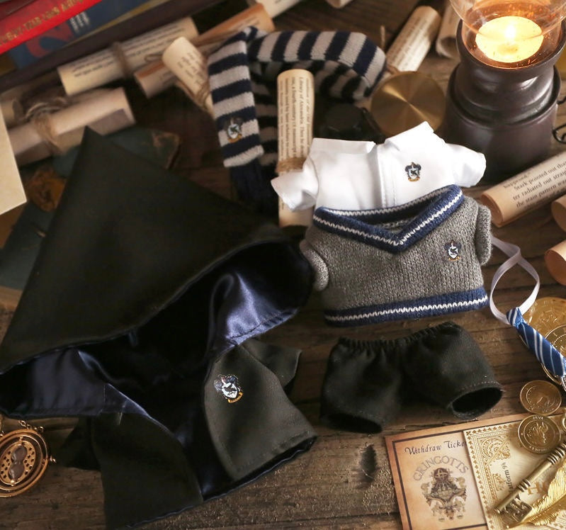 POP MART THE MONSTERS - Labubu Outfit - Harry Potter House of Gryffindor (Outfit Only)