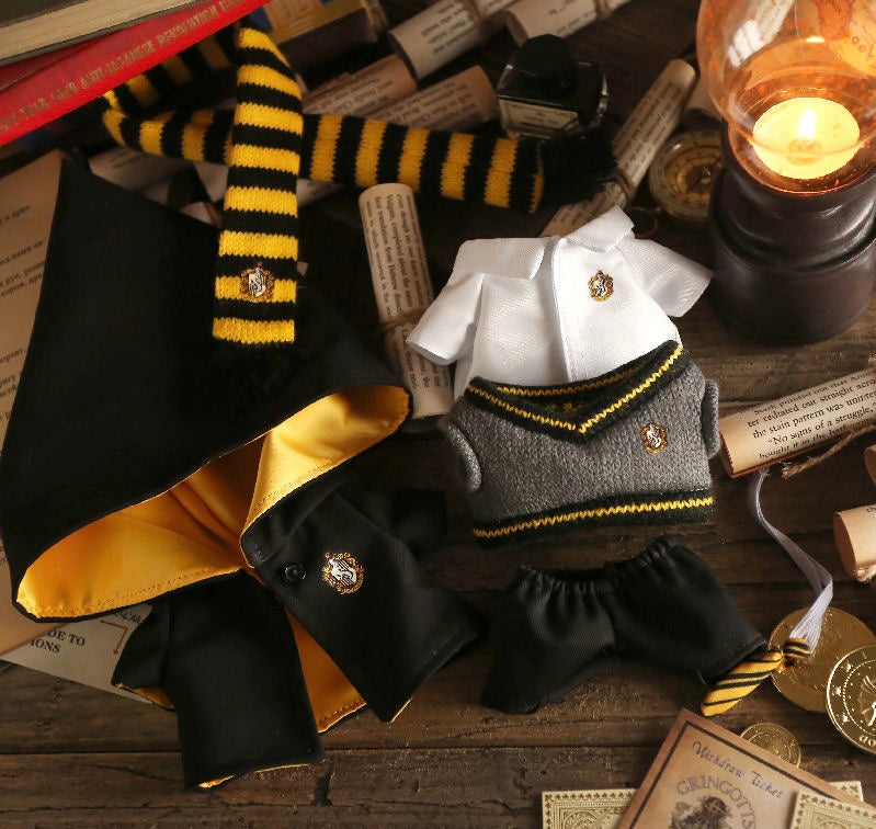 POP MART THE MONSTERS - Labubu Outfit - Harry Potter House of Hufflepuff (Outfit Only)