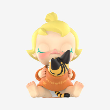 Baby Molly My Huggable Discovery Series Figures - A Forced Hug (Confirmed Style)