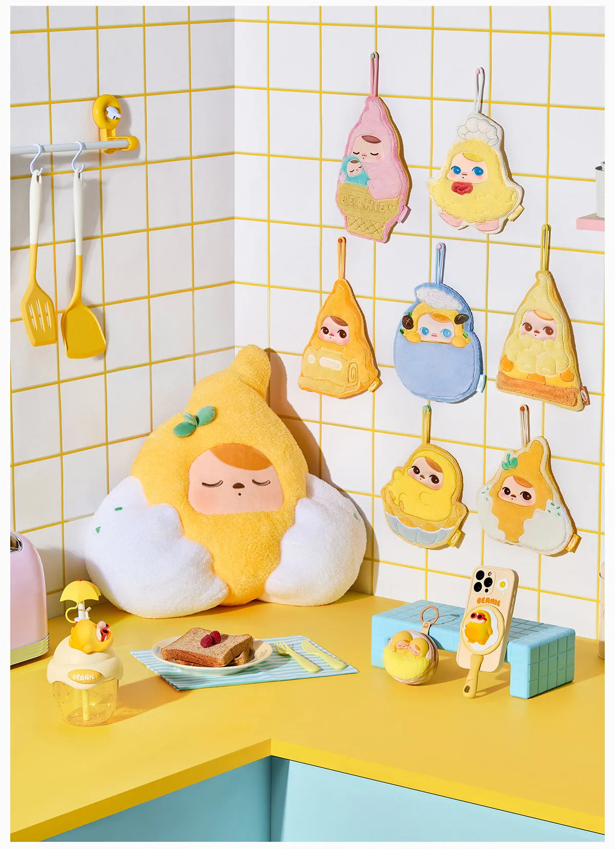 PUCKY Egg Beanie Series-Hand Towel Blind Box- SCRAMBLEDEGG TOAST (Confirmed Style)