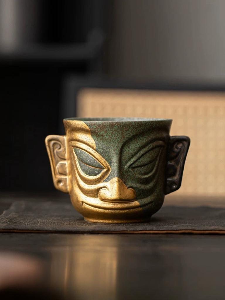 Sanxingdui Cultural and Creative Golden Mask Teacup