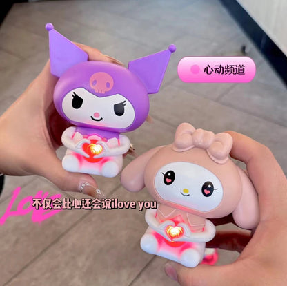 Adorable small gift, heart-posing Kuromi, confession toy, glowing pendant