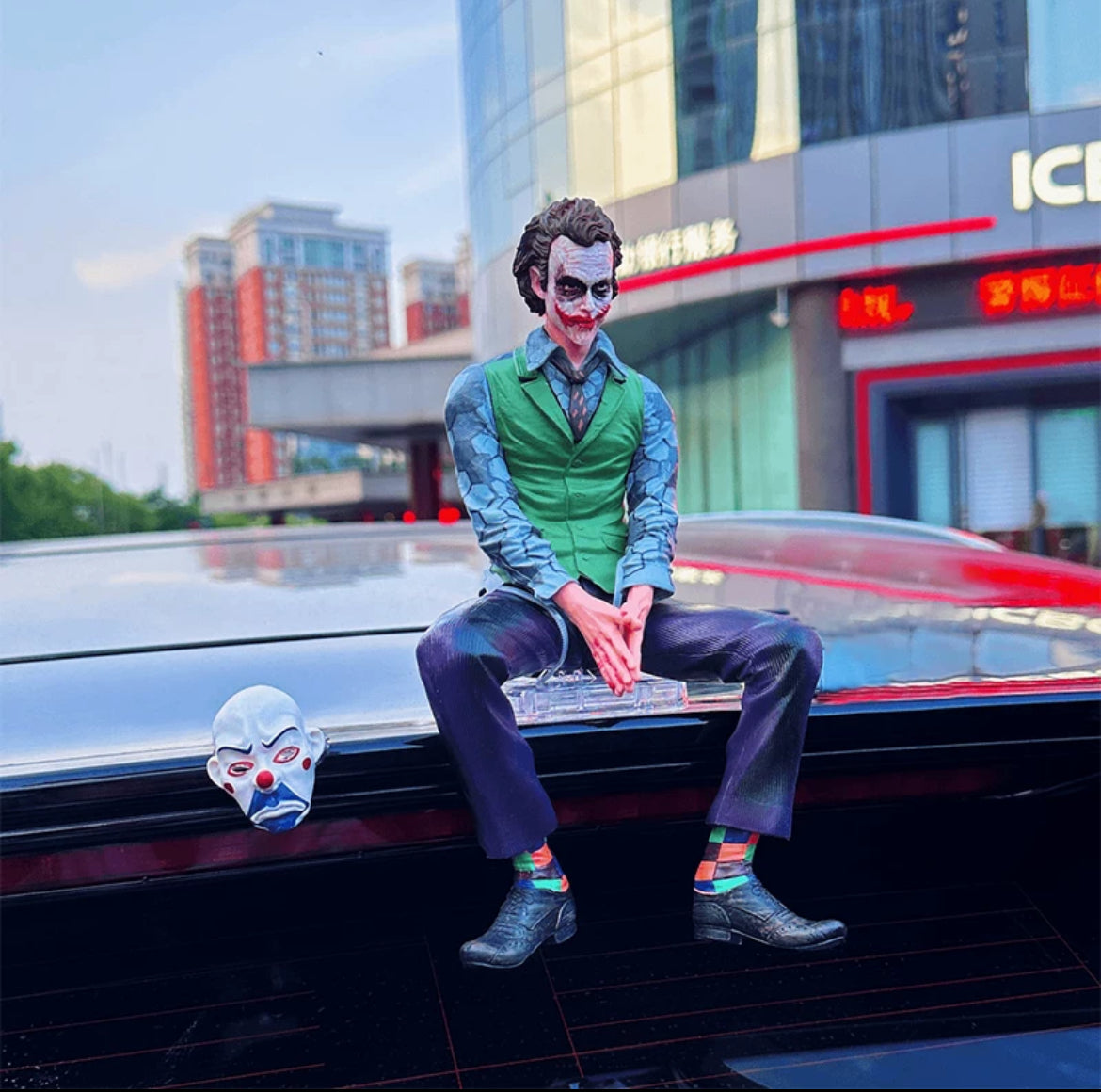 Car ornament, exterior and interior car decoration, Joker Heath Ledger figurine